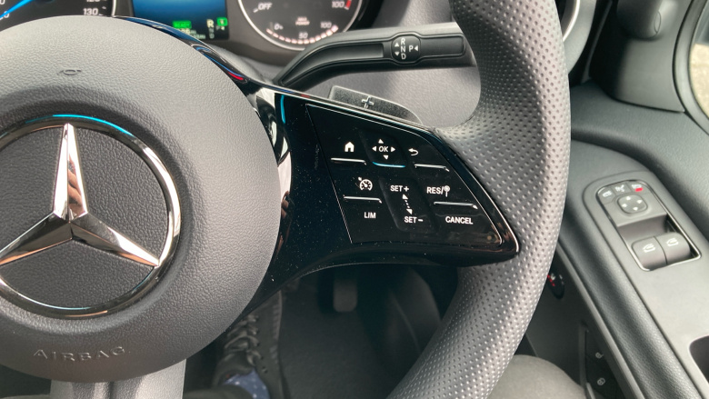 Mercedes-Benz Sprinter E314 L2 Electric Rwd 100kW 81kWh Pro Van Auto